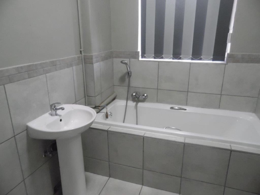 To Let 1 Bedroom Property for Rent in Dagbreek Free State